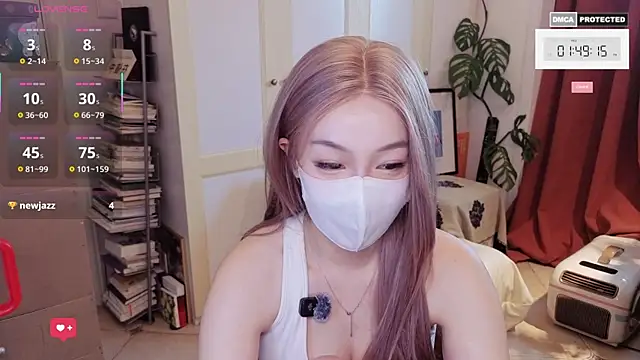 nayomi 34f online show from 24, 6, 2026