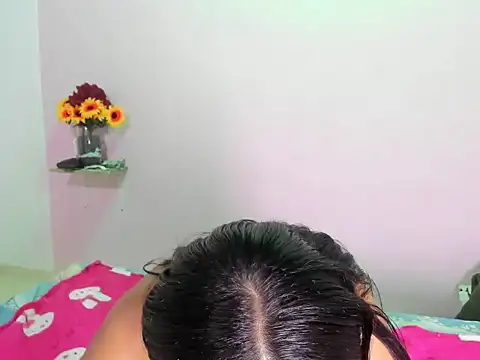 18teenssexy online show from 14, 2, 2026