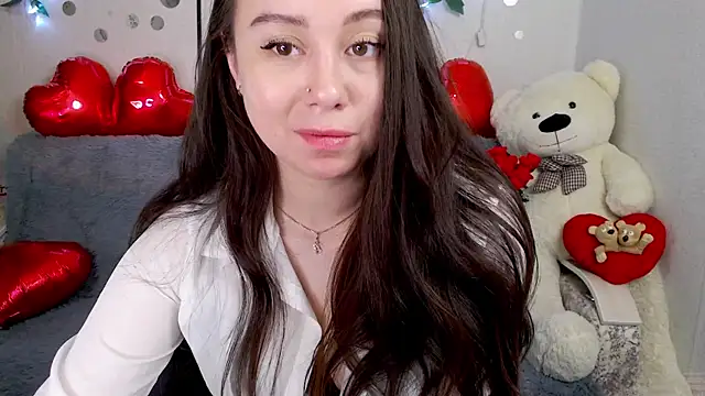 AlinaEleven online show from 20, 4, 2026