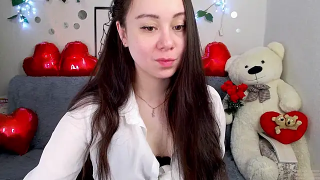 AlinaEleven online show from 14, 4, 2026