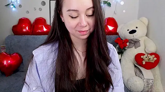 AlinaEleven online show from 10, 4, 2026