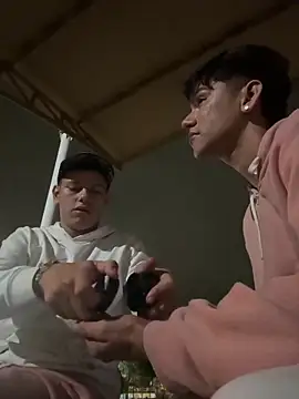 Latin boys79 online show from 17, 12, 2025