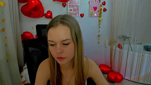 MidnighteAura online show from 3, 2, 2026