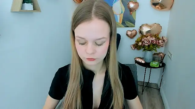 MidnighteAura online show from 20, 2, 2026