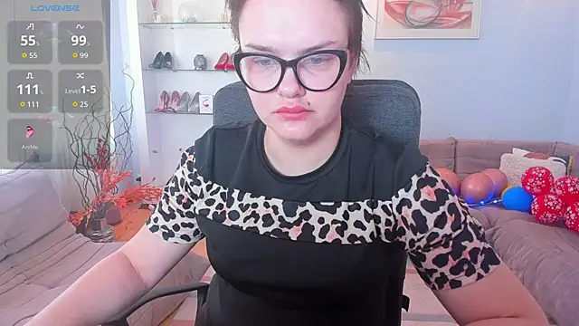 KamillaJei online show from 2, 4, 2026