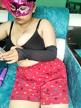 CherrychloeXO online show from 9, 3, 2026