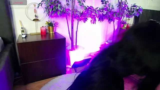 RavenFoxxy online show from 9, 4, 2026