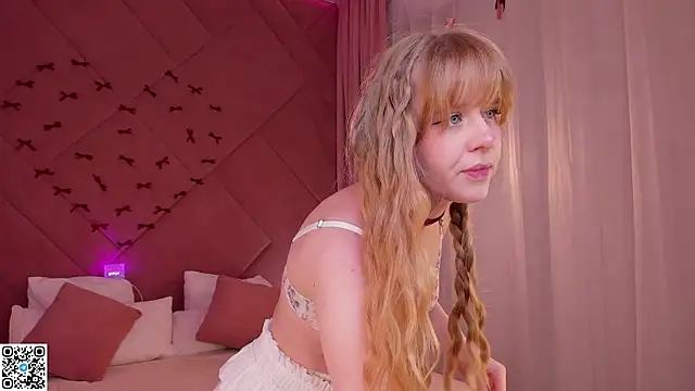 Victori Fox online show from 30, 5, 2026