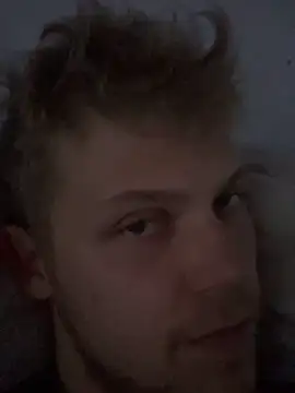 kingkrisz21 online show from 1, 12, 2025