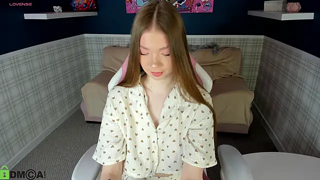 Tessa Sunn online show from 20, 12, 2025