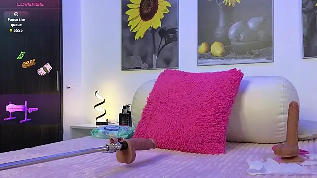 LittleSky   online show from 23, 2, 2026