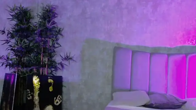 LucyRayy online show from 20, 2, 2026