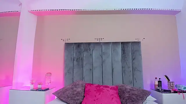 kaylaa sex online show from 17, 2, 2026