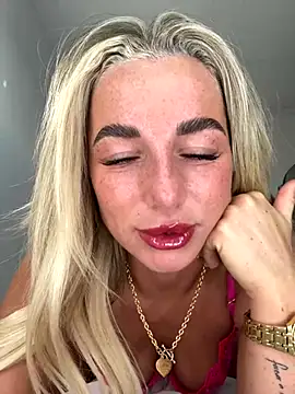 SexyCee x online show from 2, 12, 2025