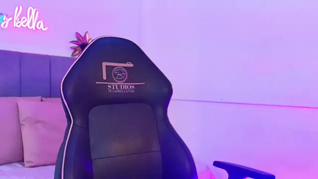 CHEERRY TAY1 online show from 21, 4, 2026