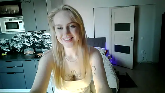 LunaPeony online show from 23, 2, 2026