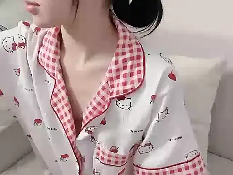Snapshot of Yuyu-baobei chatting on 1, 6, 2026 Yuyu-baobei online show from 1, 6, 2026