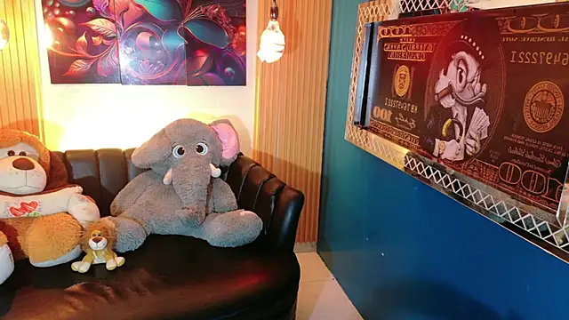 Snapshot of StormLuxX chatting on 30, 5, 2026 StormLuxX online show from 30, 5, 2026