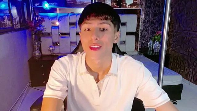 StormLuxX online show from 18, 12, 2025