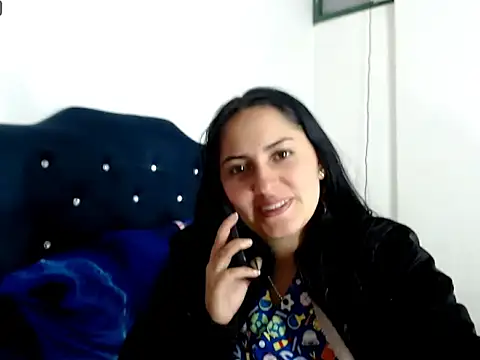 MisNicol online show from 12, 2, 2026