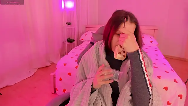 KrisDoeil online show from 3, 3, 2026