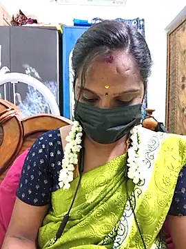 Snapshot of Tamil_Pallavi chatting on 9, 5, 2026 Tamil Pallavi online show from 9, 5, 2026