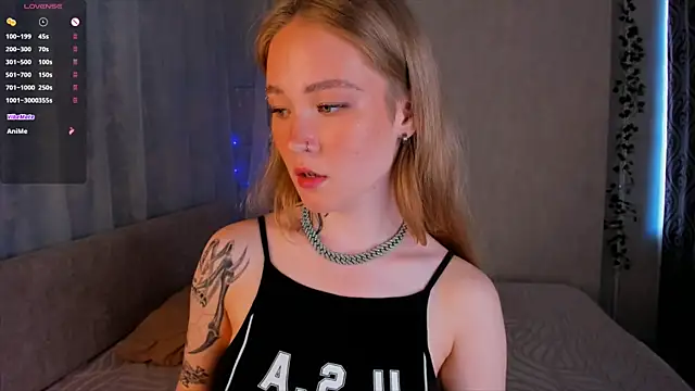 Snapshot of MaireLanda chatting on 4, 6, 2026 MaireLanda online show from 4, 6, 2026