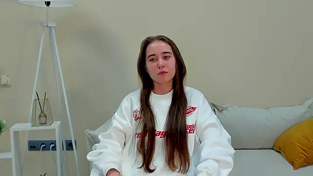 MurielHartnell online show from 5, 12, 2025