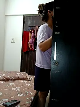 shilpa-singh online show from 15, 4, 2026