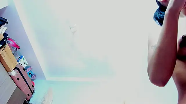 Samantha luv  online show from 9, 4, 2026