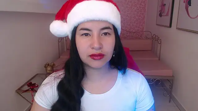 Nina harpper  online show from 22, 12, 2025