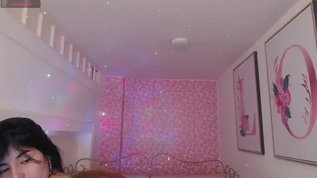 Nina harpper  online show from 6, 1, 2026