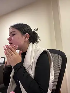 Camila Duarte2 online show from 1, 4, 2026