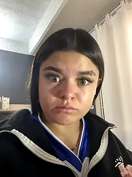 Camila Duarte2 online show from 4, 12, 2025