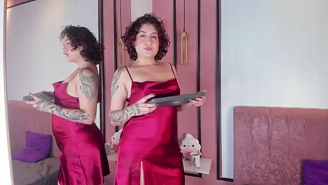 MissSavage  online show from 14, 3, 2026