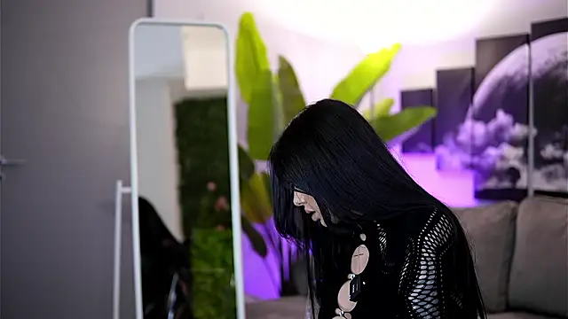 Ivy Trix online show from 26, 3, 2026