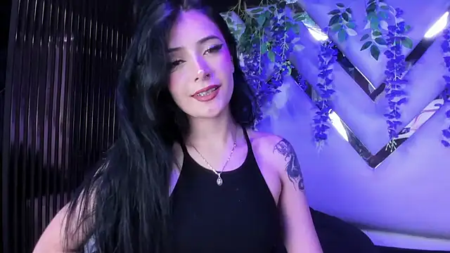 Snapshot of liinzy_rouse69 chatting on 18, 4, 2026 liinzy rouse69 online show from 18, 4, 2026