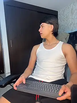 Lander Cruz online show from 7, 2, 2026