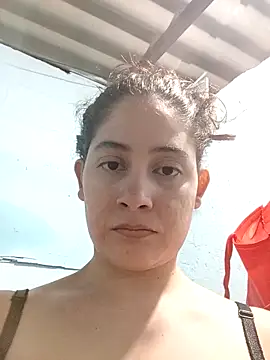 flower 07 online show from 5, 12, 2025