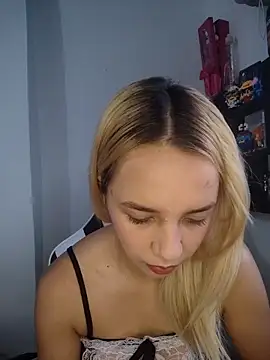 KasumiSophia online show from 16, 2, 2026