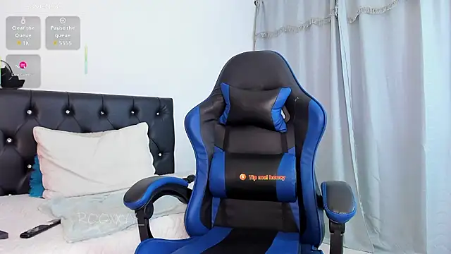 nyloncouple777 online show from 16, 3, 2026