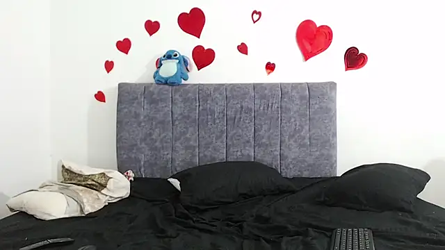 Snapshot of hottie_couplee chatting on 11, 7, 2026 hottie couplee online show from 11, 7, 2026