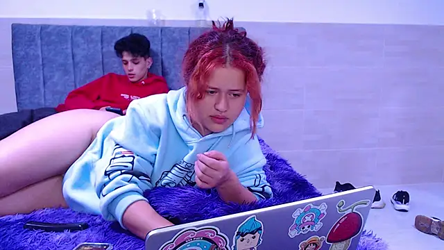 hottie couplee online show from 14, 1, 2026