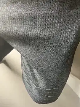 Snapshot of andresbale chatting on 15, 12, 2025 andresbale online show from 15, 12, 2025