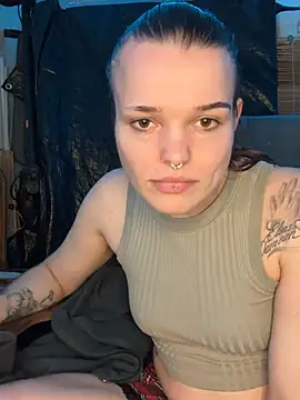 LoreenKinky online show from 18, 2, 2026