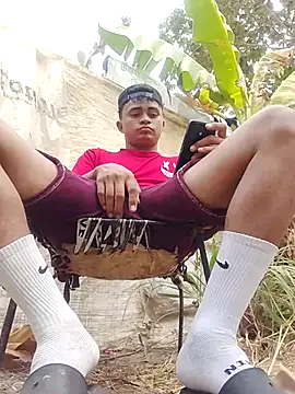 youngboypiss online show from 4, 3, 2026