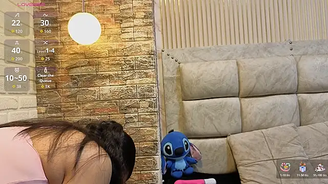 ValeryMorales online show from 21, 12, 2025