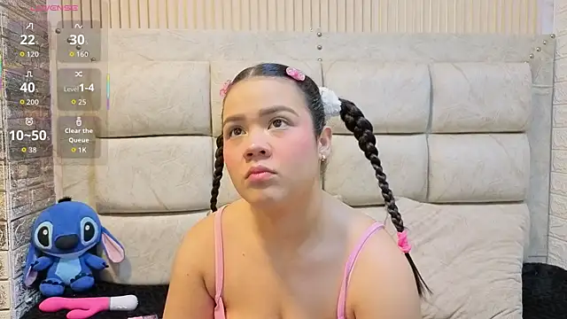 ValeryMorales online show from 20, 12, 2025