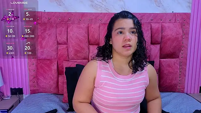 ValeryMorales online show from 13, 4, 2026