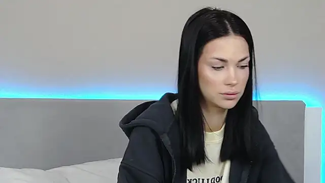 RachaelMils online show from 19, 2, 2026